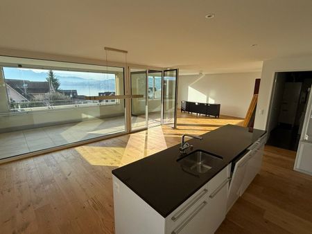 Sie können sofort einziehen – Aussichtslage – 4.5 Zimmer mit toller Ausstattung - Photo 5