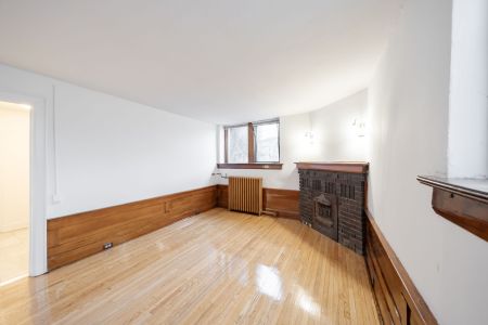 For Lease - 2 Kingston Road Unit# 9, Toronto, Ontario - Photo 2