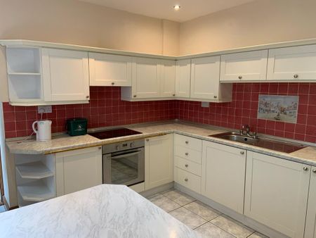 4 bedroom house to rent - Photo 3