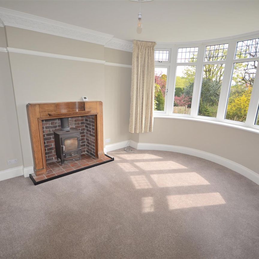 183 Chesterfield Road, Matlock, Derbyshire, DE4 3GA - Photo 1