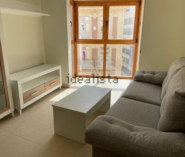 Alquiler de piso en Casco Antiguo - Photo 2