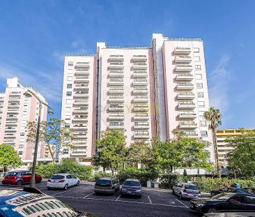 Apartment T4 in São Domingos de Benfica, Lisboa - Photo 6