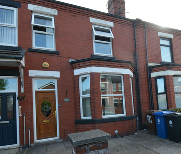 Gidlow Lane Room 1 - Photo 1