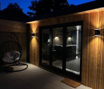 Self Contained Garden Lodge In Central Marlow With Parking. - Photo 5