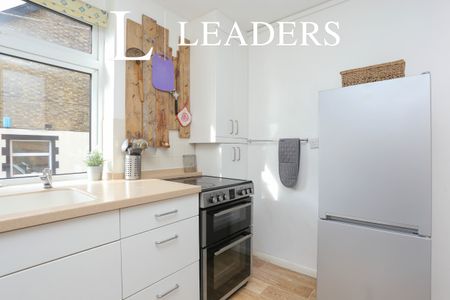 1 bedroom apartment to rent Rebecca Court, 9 Copers Cope Road, Beckenham, BR3 - Photo 4