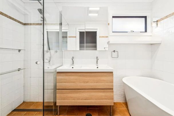 “APG - Tranquil Family Home” - Photo 1