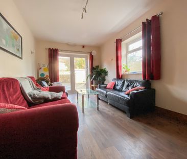 Treorky Street, Cathays - Photo 2