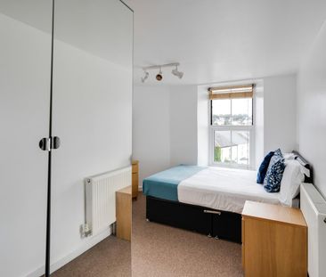 Furzehill Road, Plymouth - Photo 4