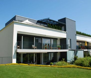 Exklusive Attika-Wohnung mit riesiger Terrasse an idyllischer Lage - Photo 3