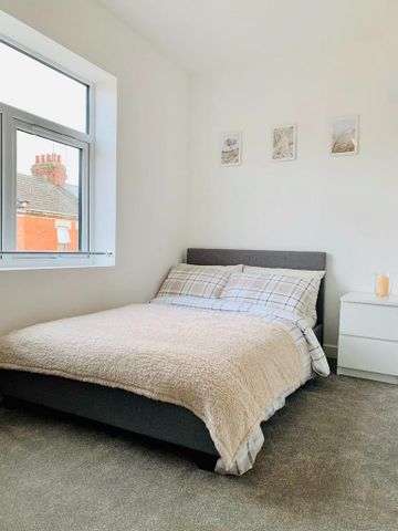 3 bedroom house share to rent - Photo 3