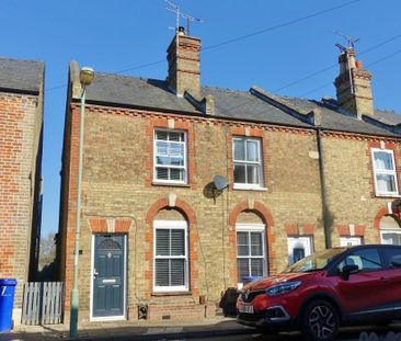 2 bedroom semi-detached house to rent - Photo 3