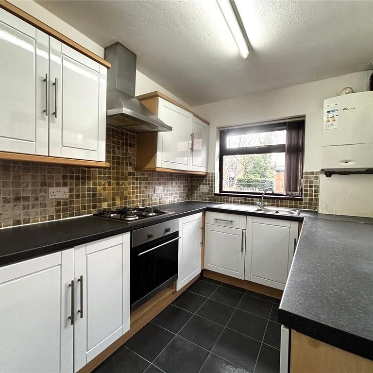 2 bedroom terraced house to rent - Photo 1