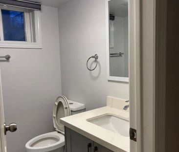 884 WINDERMERE AVENUE - Photo 5