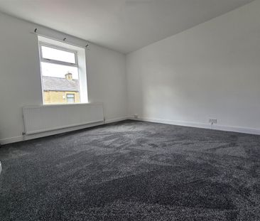 Holmsley Street, Burnley - Photo 3