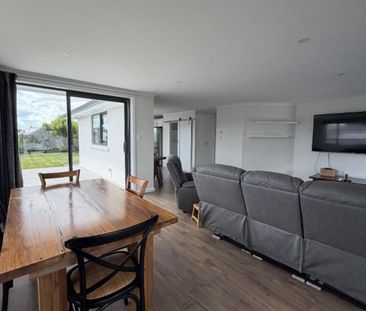 Set in the highly sought-after suburb of Witherlea - Photo 1