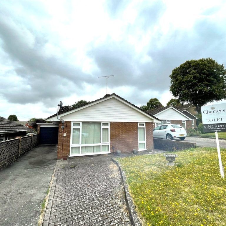 2 Bedroom Bungalow - Priors Dean Road, Winchester - Photo 1