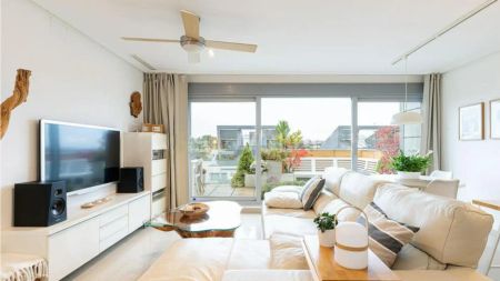 Piso de alquiler en Zona Monte El Pilar - Photo 3