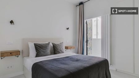 1 room luxury Flat for rent in Madrid, Autonomous Region of Madrid - Photo 3