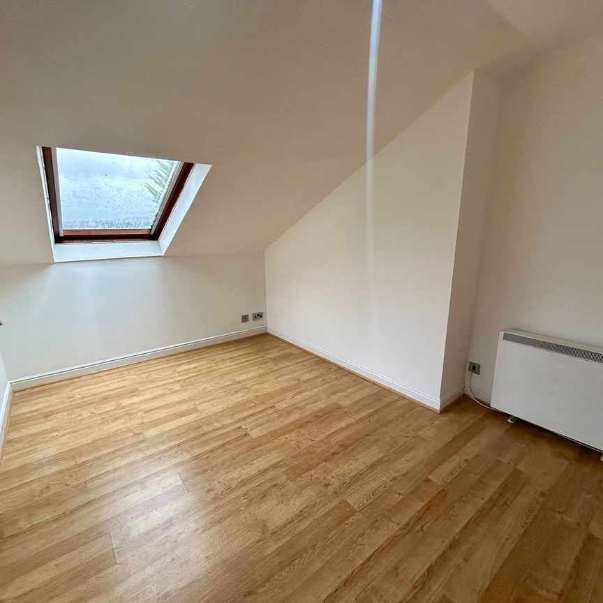 Trinity Towers, Lancashire - Photo 2