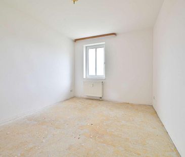 Großzügige 3-Raum-Wohnung in Schloßchemnitz – Aufzug, Tiefgarage, E... - Foto 1