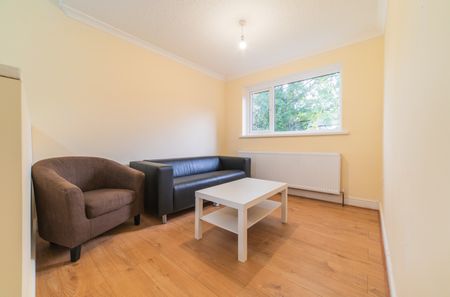 Claude Road, Roath - Photo 2