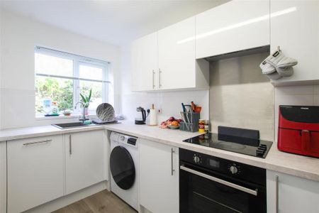 2 bedroom house to rent - Photo 2