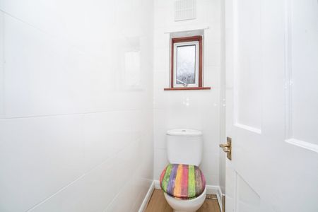 3 bedroom house to rent - Photo 2