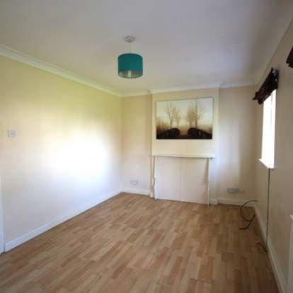 1 bedroom property to rent in Colwyn Heights, Colwyn Bay - Photo 1