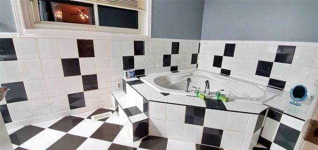 For Lease - 50 Dickson Hill Road Unit# Upper, Markham, Ontario - Photo 1