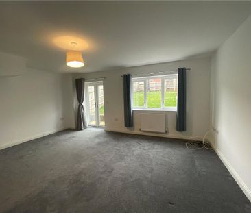 2 bedroom semi-detached house to rent - Photo 6