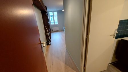 Location Appartement 1 pièce 20m² - Photo 2