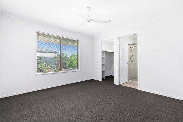 Spacious 4-Bedroom Home – Perfect for Comfort and Convenience - Photo 1