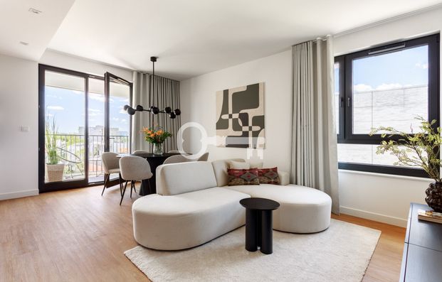 Warszawa, Mokotów, Mokotów Sadyba, Powsińska - Photo 1