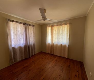 3 Bedroom Family Home ! - Photo 3