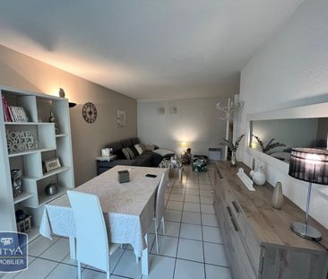 Location Appartement 2 pièces 49m² LAVAL 53000 - Photo 2