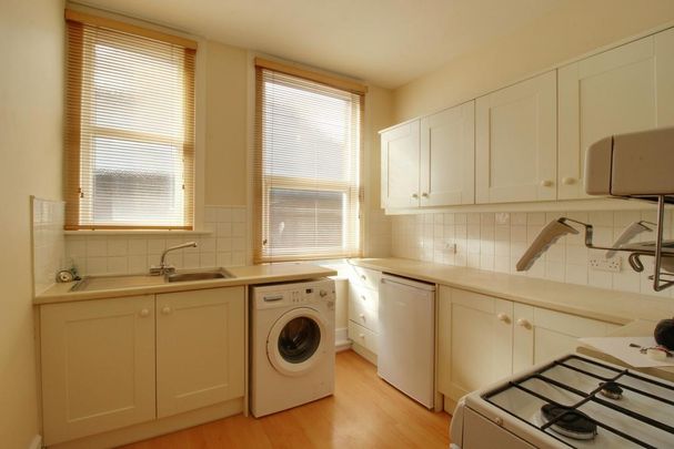 1 bedroom flat to rent - Photo 1