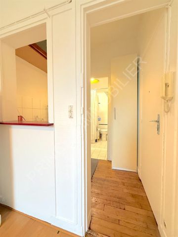 Location Appartement Boulogne-Billancourt 1 pièce 14 m² - Photo 2