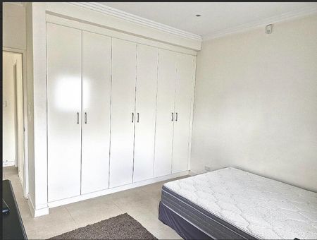 Abbotsford - Photo 4