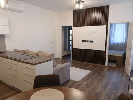 Kiadó újszerű állapotú lakás - Debrecen - Fotó 2