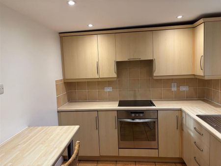 1 bedroom barn conversion to rent - Photo 5