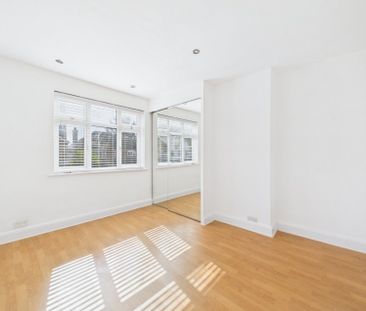 Mafeking Road, Wraysbury, Staines-upon-Thames,TW19 - Photo 4