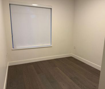 #101 488 W 58th Ave, Vancouver, BC V5Y 2Z5, Canada - Photo 2