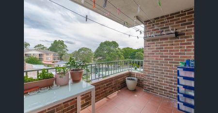 9/16 Reynolds Avenue, Bankstown, NSW 2200 - Photo 2
