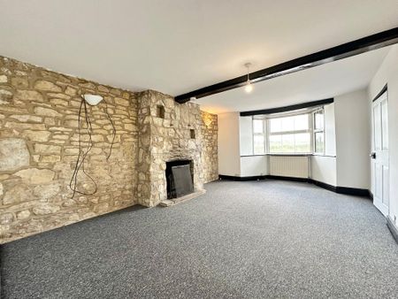 4 bedroom character property to rent - Photo 2