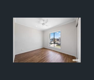 Modern Terrace Living with Space for Everyone - Photo 5