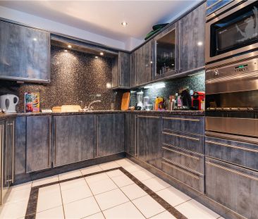 Goswell Road, London, EC1V 7DU - Photo 5