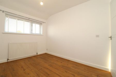 3 BED Semi-detached house To rent - Photo 3