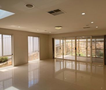 6 Walling Street, Franklin ACT, Belconnen - Photo 1