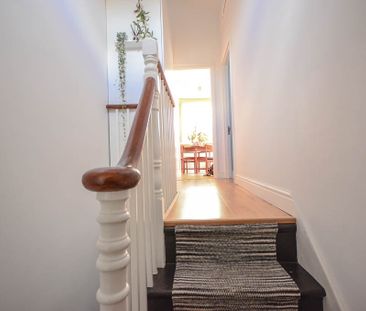 1 Bed Flat, Foyle Road, N17 - Photo 2