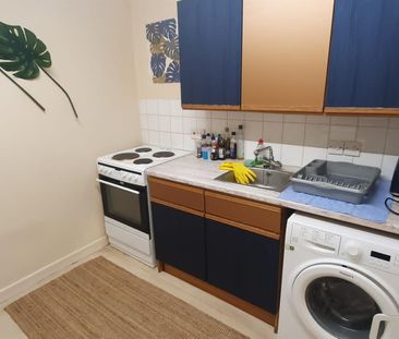 Gloucester Road, Horfield, Bristol - Photo 2
